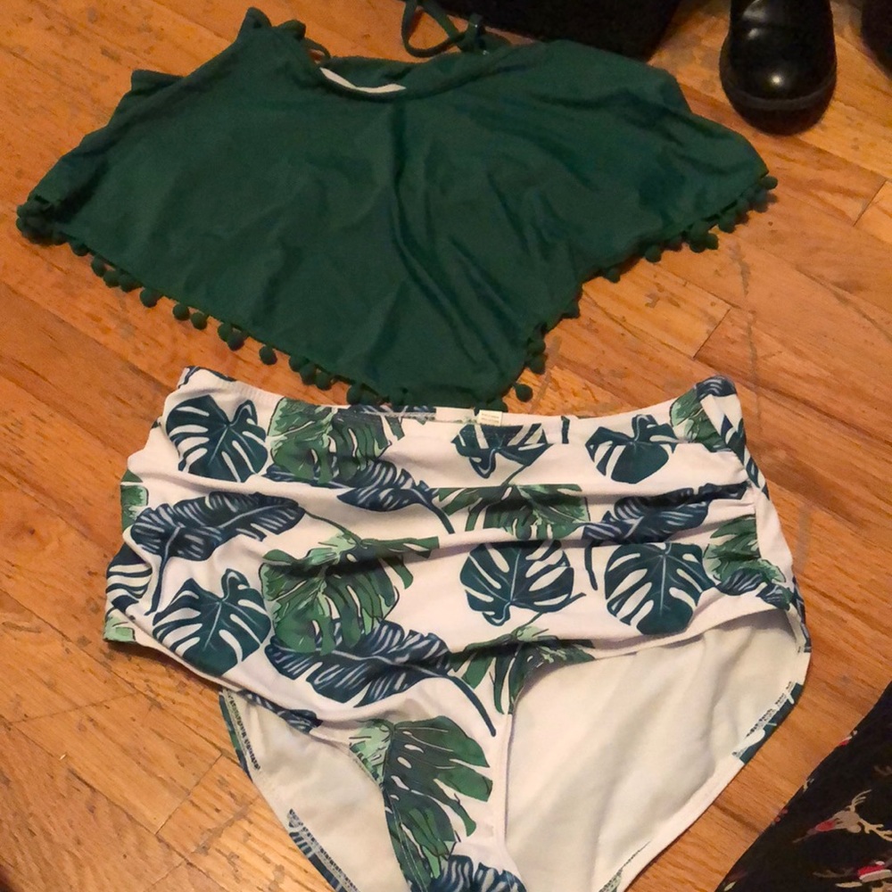 Bathing suit